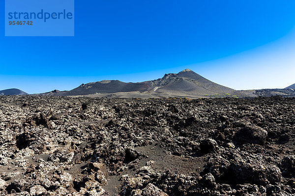 Spanien  Kanarische Inseln  Lanzarote  Tinajo  Lavagestein im Nationalpark Timanfaya