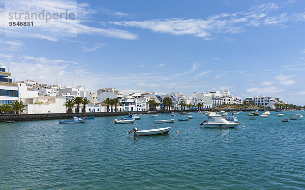 Spanien  Kanarische Inseln  Lanzarote  Arrecife  Blick auf Charco de San Gines