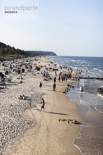 Deutschland  Mecklenburg-Vorpommern  Rügen  Strand im Ostseebad Binz