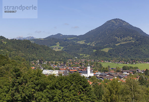 Deutschland  Bayern  Oberbayern  Mangfallgebirge  Blick nach Oberaudorf und Wildbarren