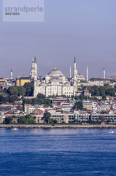 Türkei  Istanbul  Blick auf die Sultan Ahmed Moschee