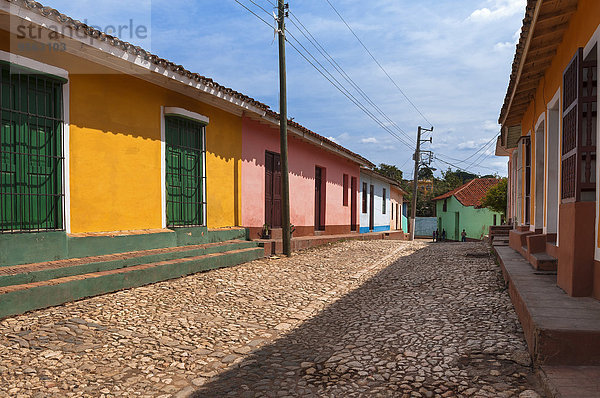 Städtisches Motiv Städtische Motive Straßenszene Karibik Westindische Inseln Trinidad und Tobago Kuba