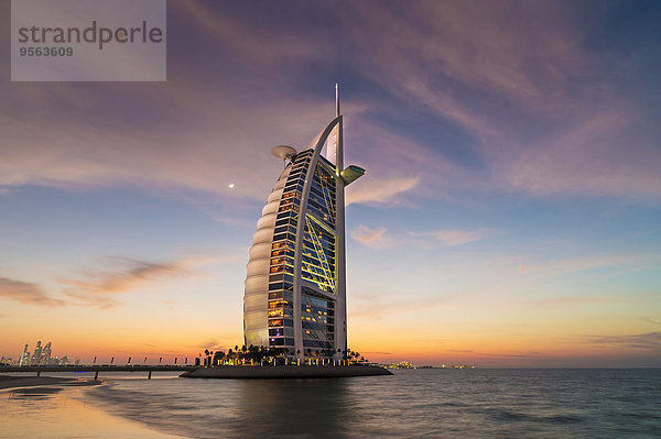 Vereinigte Arabische Emirate VAE Sonnenuntergang Hotel Dubai