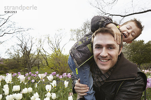 tragen Menschlicher Vater Sohn