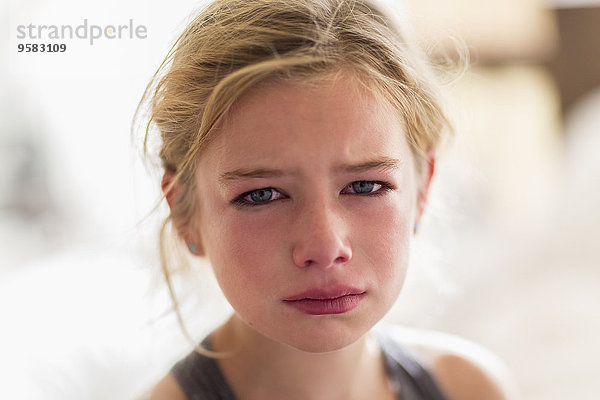 weinen Europäer Close-up rot Mädchen