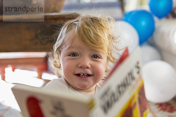 Europäer Buch Junge - Person Taschenbuch Baby spielen