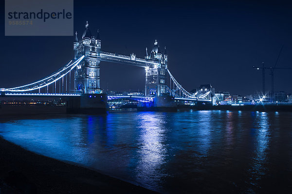 Stadtansicht Stadtansichten beleuchtet Nacht Großbritannien London Hauptstadt Brücke England
