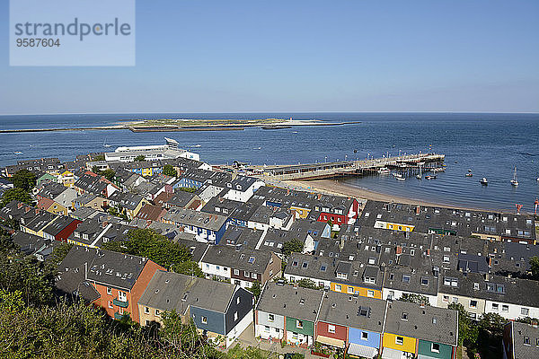 Deutschland  Schleswig-Holstein  Blick über Helgoland zur Düneninsel