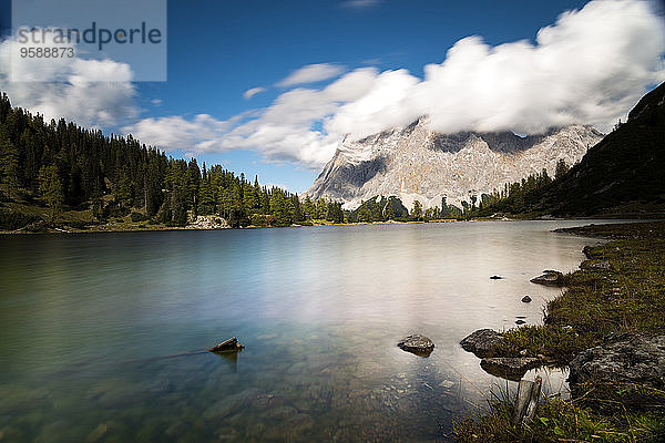 Österreich  Tirol  Ehrwald  Seebensee und Wettersteingebirge