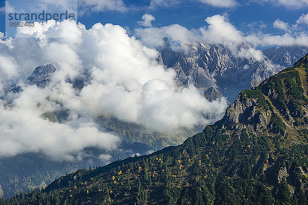 Deutschland  Bayern  Allgäu  Bergkamm der Allgäuer Alpen  von Fellhorn aus gesehen