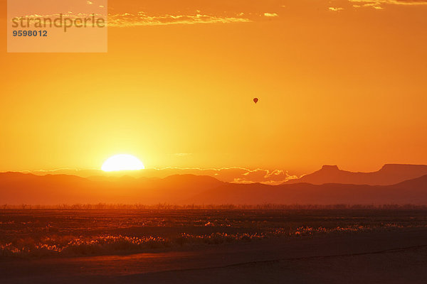 Namibischer Sonnenuntergang