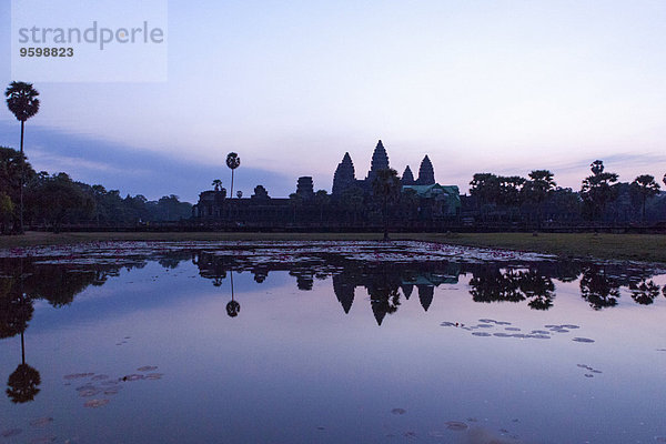 Angkor Wat bei Sonnenaufgang  Siem Reap  Kambodscha