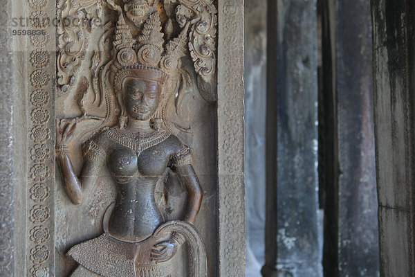 Skulptur der alten Apsara-Tänzerin  Siem Reap  Kambodscha