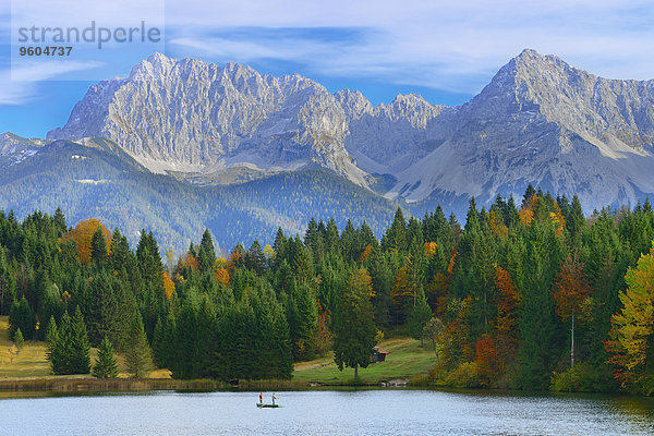 Berg See Karwendelgebirge Deutschland Oberbayern Werdenfelser Land