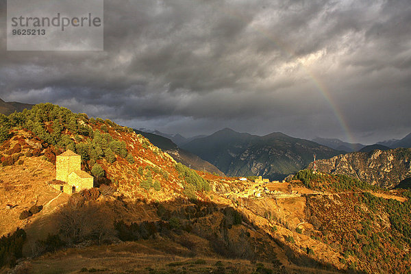 Spanien  Nationalpark Ordesa  Tella  Berglandschaft