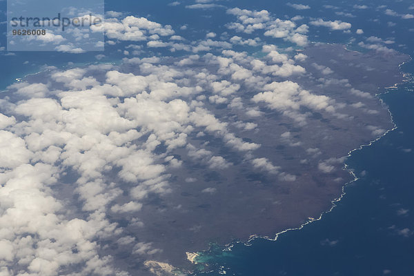 Ecuador  Galapagos Inseln  Luftaufnahme einer Insel