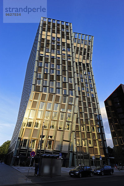 Deutschland  Hamburg  Bürogebäude Dancing Towers