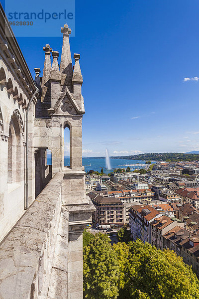 Schweiz  Genf  Blick vom Dom Saint-Pierre auf Stadt und Genfersee