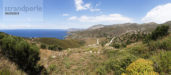 Griechenland  Vatheia  Küstenlandschaft