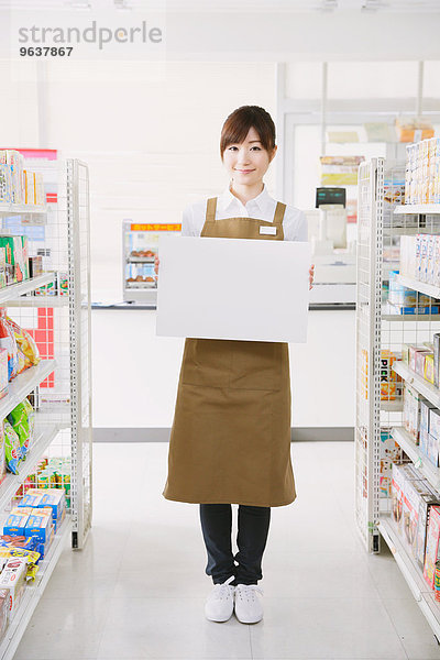 einsteigen arbeiten weiß Laden jung Zweckmäßigkeit japanisch
