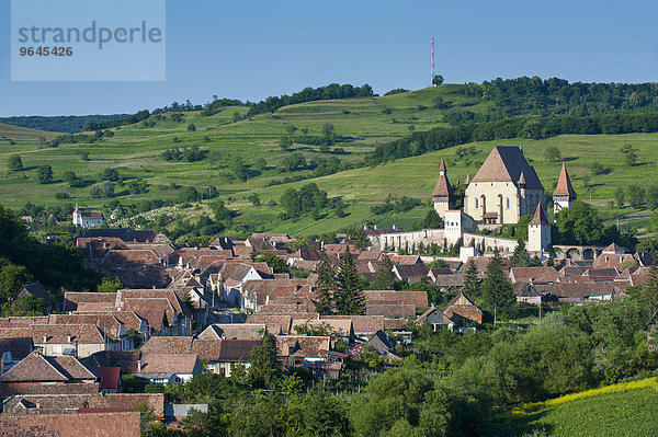 Dorf mit sächsischen Kirchenburgen  UNESCO Weltkulturerbe  Biertan  Birthälm  Rumänien  Europa