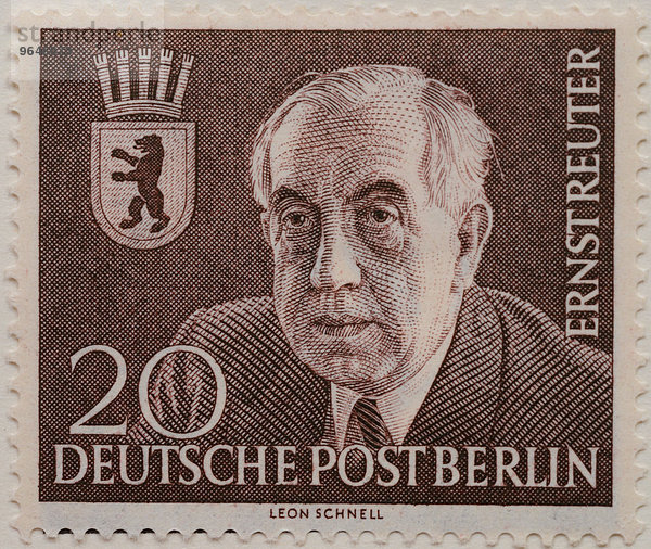 Ernst Reuter  Bürgermeister von West-Berlin 1948-1953  Porträt  deutsche Briefmarke  Berlin  1954