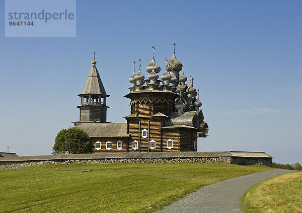 Alte Holzkirche  UNESCO Weltkulturerbe  Kischi Pogost  Insel Kischi  Onegasee  Karelien  Russland  Europa