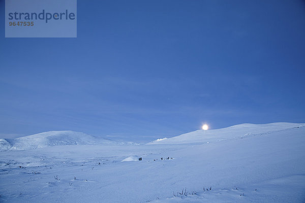 Monduntergang  Dovrefjell-Sunndalsfjella-Nationalpark  Norwegen  Europa