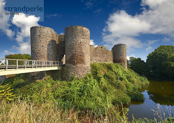 Das mittelalterliche Llantilio Castle  auch White Castle  circa 1185-1187  Llantilio Crossenny  Monmouthshire  Wales  Großbritannien  Europa