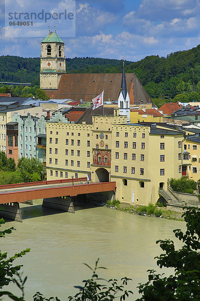 Brucktor und Rote Brücke  Wasserburg am Inn  Oberbayern  Bayern  Deutschland  Europa
