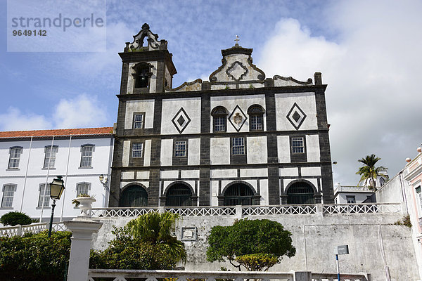Kirche Igreja de Sao Francisco  Horta  Faial  Azoren  Portugal  Europa