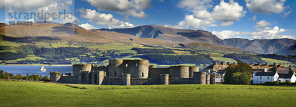 Beaumaris Castle  1284  UNESCO Weltkulturerbe  Beaumaris  Insel Anglesey  Wales  Großbritannien  Europa