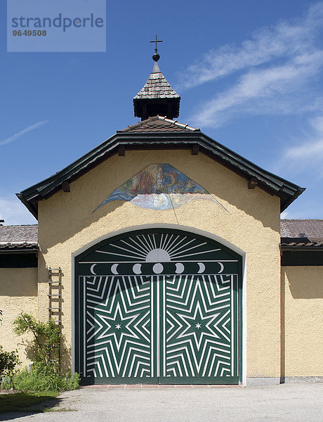 Eingangstor zum Europakloster Gut Aich  St. Gilgen  Salzkammergut  Land Salzburg  Österreich  Europa