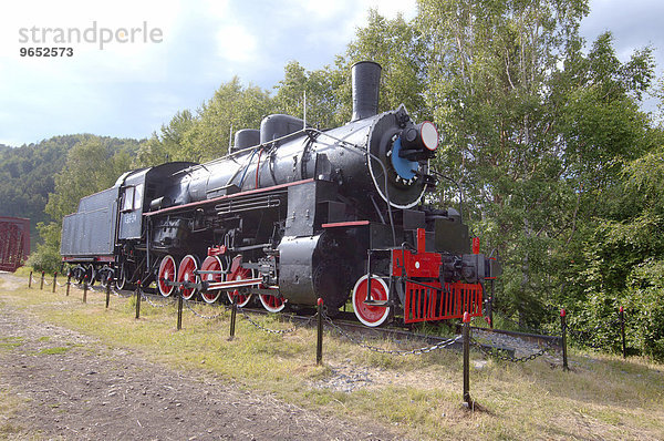 Eine alte Dampflokomotive  Baikalbahn  Transsibirische Eisenbahn  Oblast Irkutsk  Sibirien  Russland  Europa