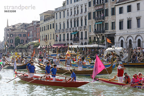 Regata Storica  historische Regatta auf dem Canal Grande  Venedig  Venetien  Italien  Europa