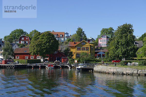 Stadtansicht von Vaxholm  Vaxön  Schäreninseln  Schärengarten  bei Stockholm  Schweden  Europa