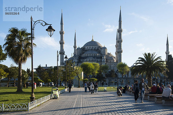 Sultan-Ahmed-Moschee oder Sultanahmet Camii  UNESCO-Weltkulturerbe  europäischer Teil  Istanbul  Türkei  Asien