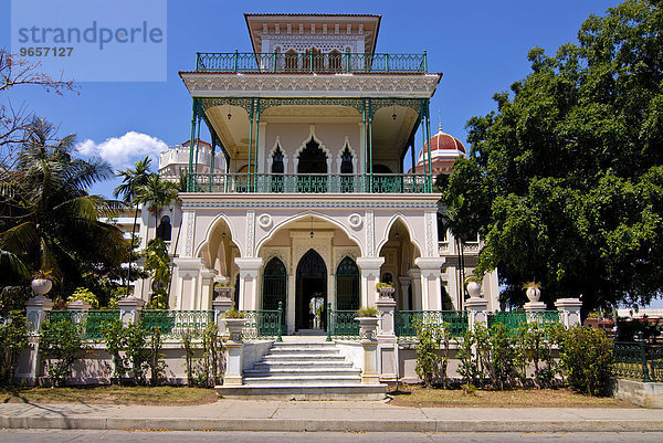 Historischer Palacio de Valle  Cienfuegos  Kuba  Karibik  Nordamerika