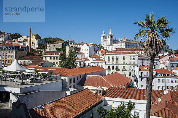 Die Altstadt von Alfama  Lissabon  Portugal  Europa