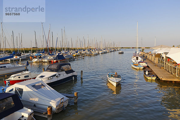 Yachthafen  Neusiedler See  Rust  Nordburgenland  Burgenland  Österreich  Europa