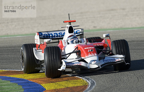 Jarno TRULLI  Italien  im Toyota TF108 Formel 1 Boliden auf dem Circuit Ricardo Tormo bei Valencia  Spanien  Europa