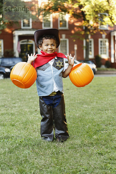 Junge - Person halten mischen Langeweile Kürbis Kostüm - Faschingskostüm Verkleidung Cowboy Halloween Mixed