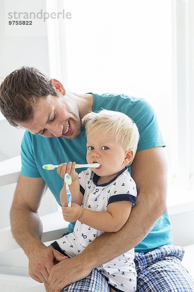 Zusammenhalt Menschlicher Vater Sohn Bürste