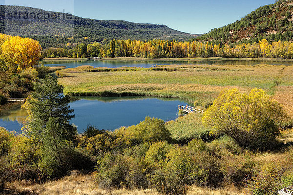 Spanien  Cuenca  Lagunen des Flusses Jucar in der Nähe des Dorfes Una