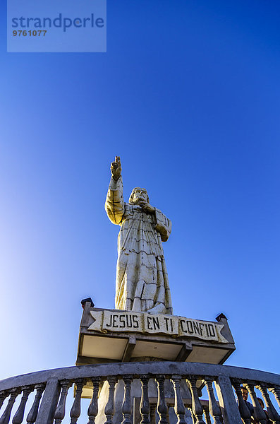 Nicaragua  San Juan del Sur  Christus der Barmherzigkeit Statue