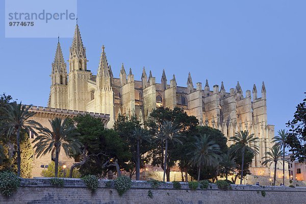 Europa Kathedrale Palma de Mallorca Balearen Balearische Inseln Spanien