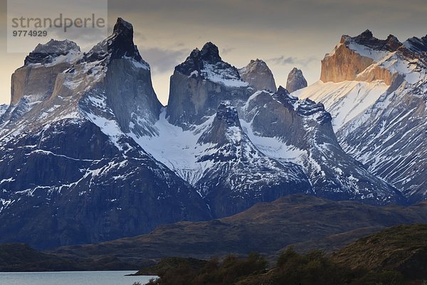 Nationalpark Sonnenuntergang Chile Patagonien Südamerika