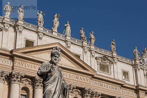 Rom Hauptstadt Europa Fassade Hausfassade Statue UNESCO-Welterbe Latium Basilika Italien Vatikan