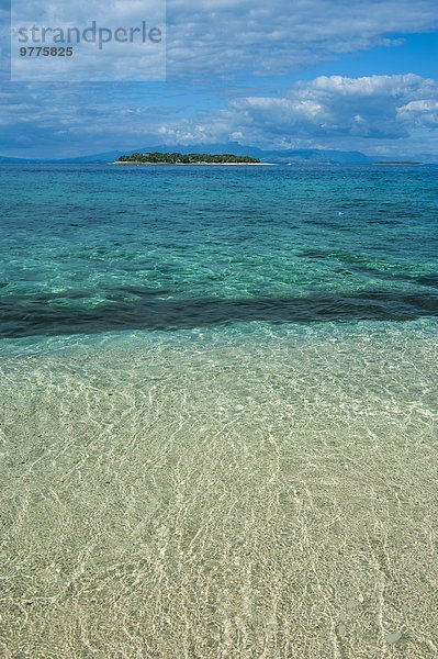 durchsichtig transparent transparente transparentes Wasser klein Hintergrund Insel Pazifischer Ozean Pazifik Stiller Ozean Großer Ozean Fiji