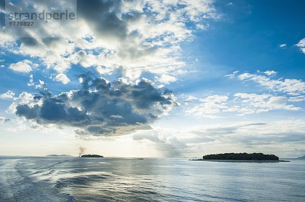 Wolke Sonnenuntergang über dramatisch Insel Pazifischer Ozean Pazifik Stiller Ozean Großer Ozean Fiji